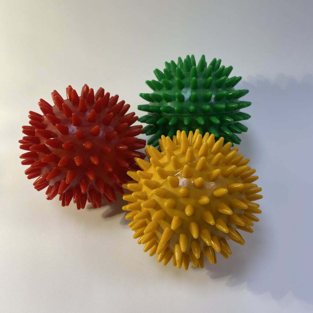 Massage-igel-rot-gelb-gruen-80mm